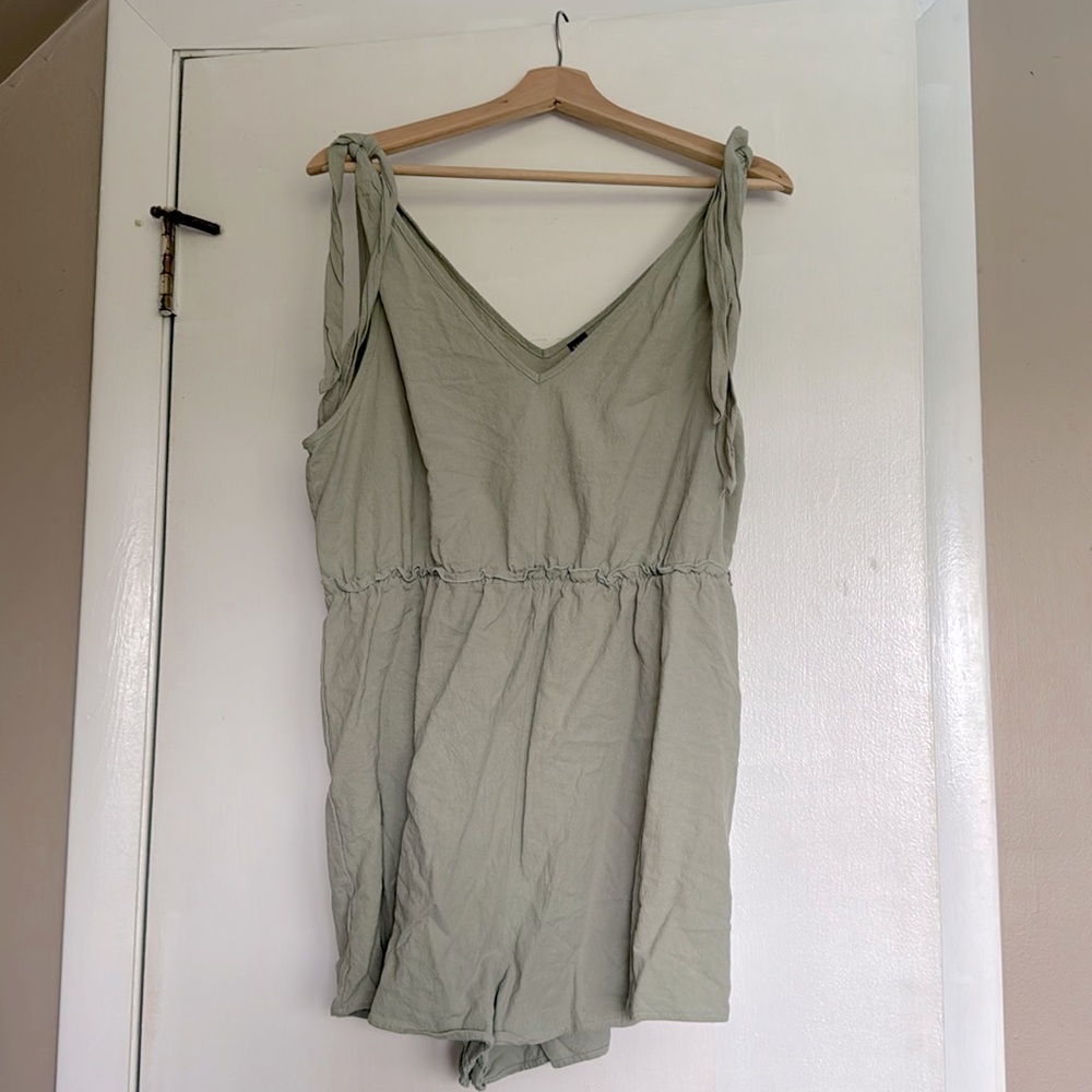 Light Sage Romper Size XL